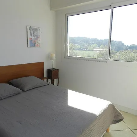 T2, 4 Couchages, Parking, Bord De - Fr-1-251-820 Apartment Le Lavandou