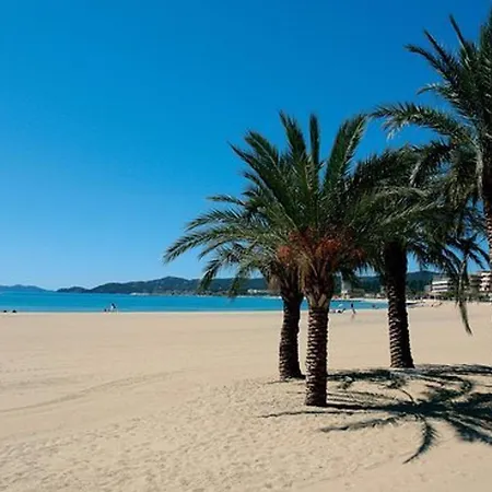 Apartment T2, 4 Couchages, Parking, Bord De - Fr-1-251-820 Le Lavandou